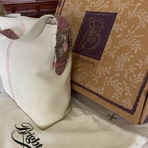Brighton cream leather purse